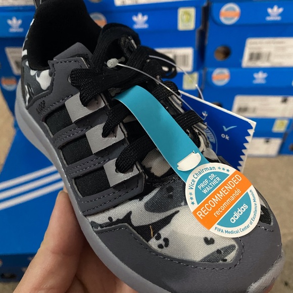 Adidas toddler running shoes very comfortable oritq - Picture 2 of 8